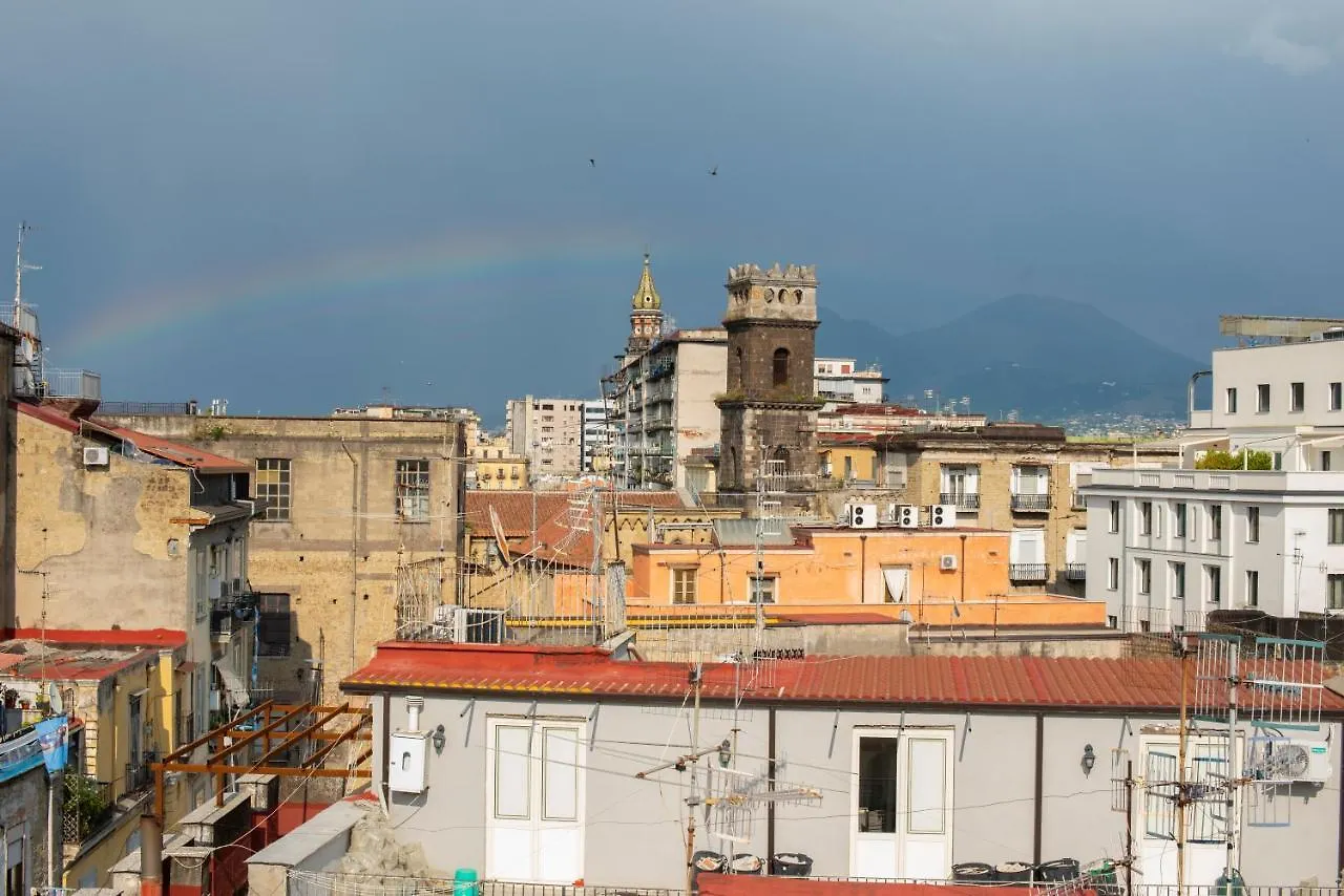公寓 La Camera Chiara - Mansarda In Via Duomo 那不勒斯 意大利